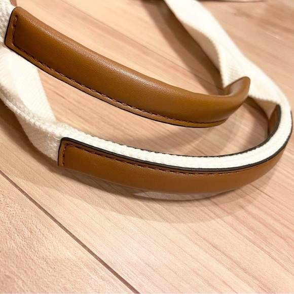 MICHAEL KORS LARGE EMBELLISHED LOGO CANVAS TOTE BAG - Picture 12 of 12